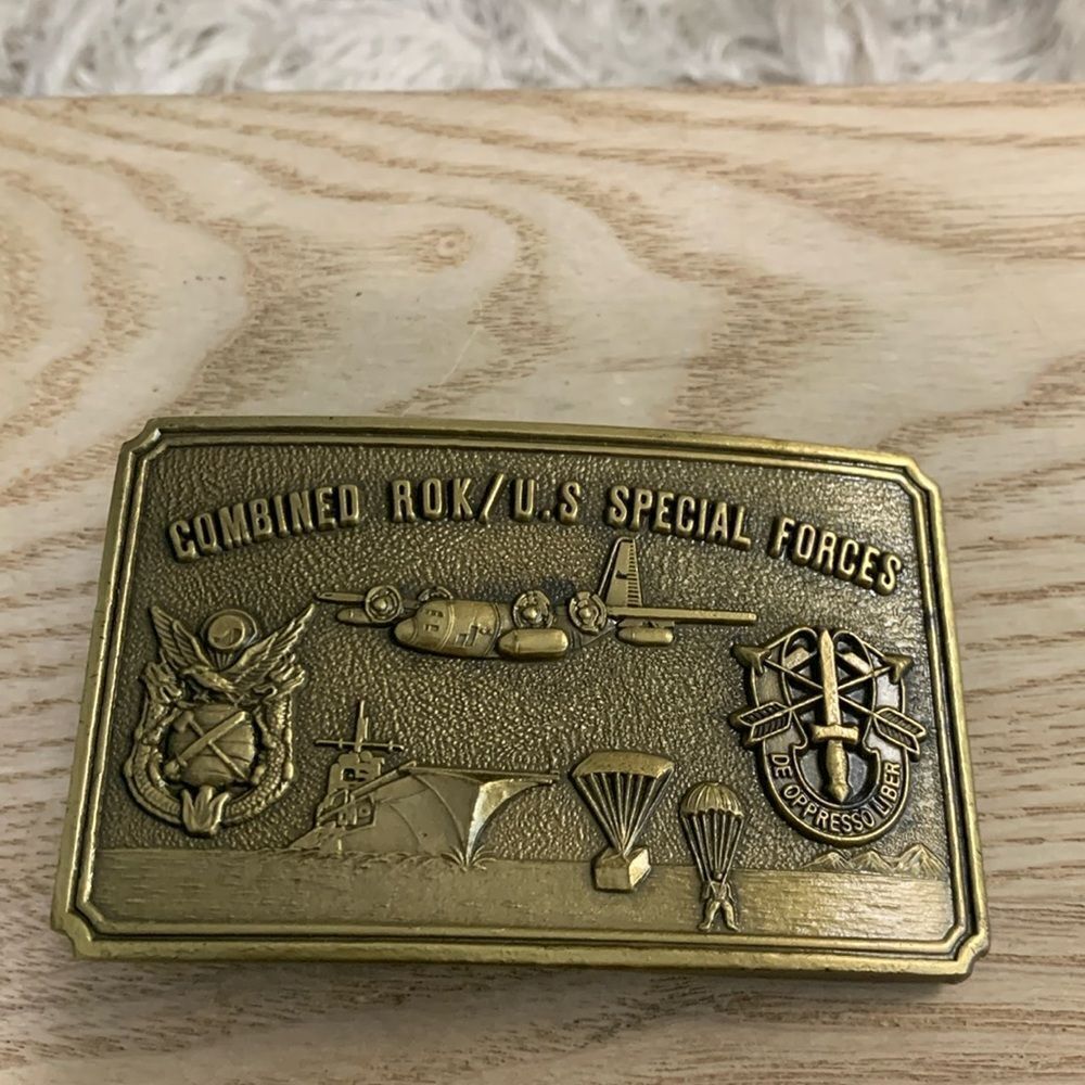 ROK/U.S. Special Forces Metal Belt Buckle No Manufacturers Mark Vintage